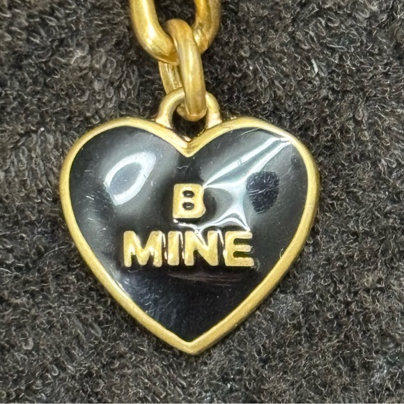 Rare JUICY COUTURE Quilted Velour Pouch w/ Multi-Color Heart Charms - Picture 4 of 5